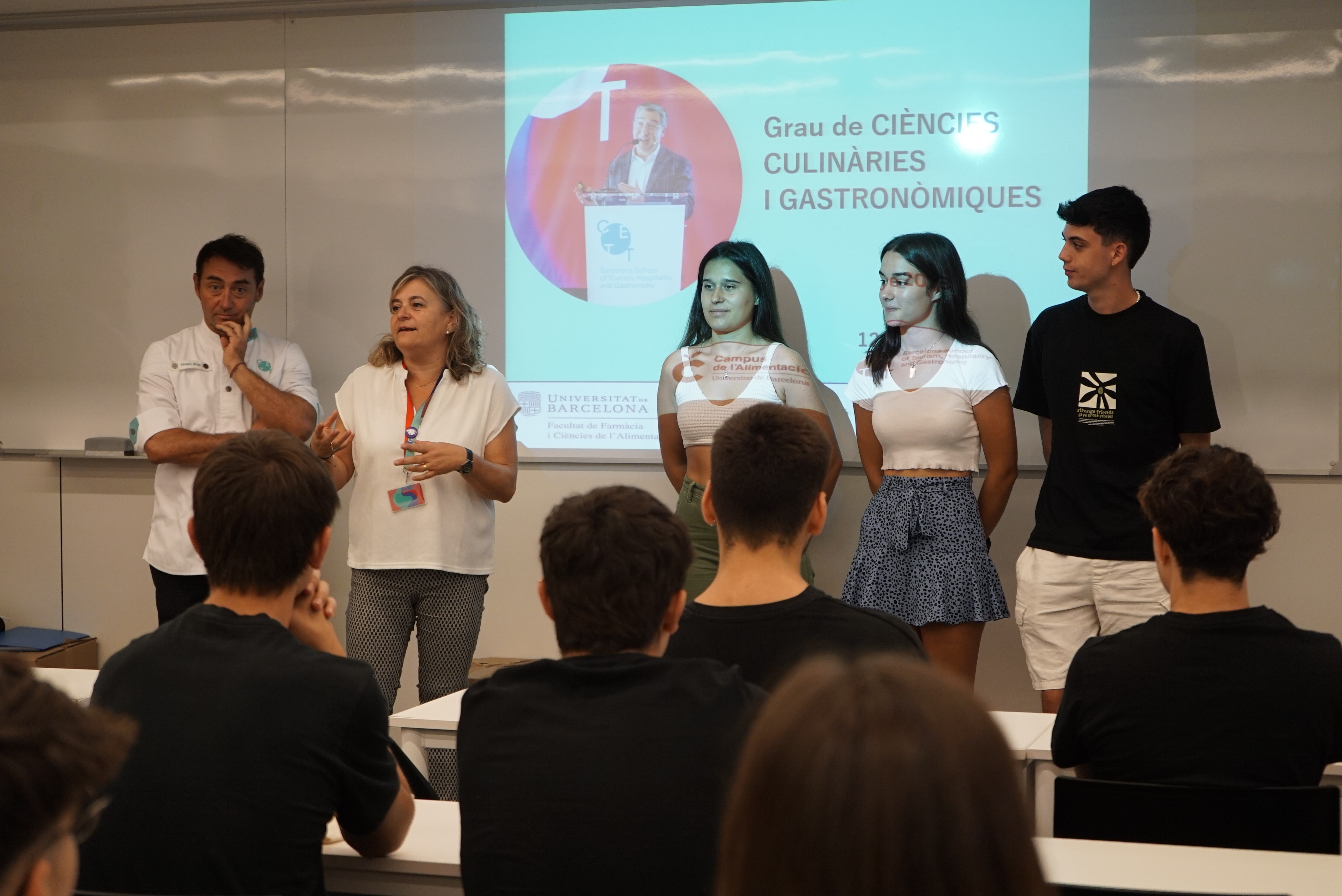 Photography from: Nuevo curso académico 23-24: todas las novedades. | CETT